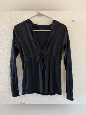 Brandy melville black Long Sleeve Hooded Drawstring Top